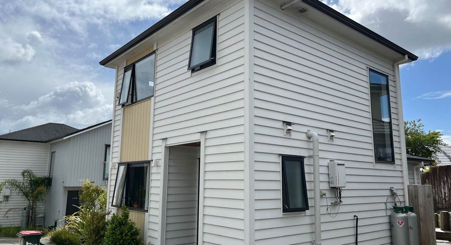  at 12A Kelwyn Road, Kelston, Waitakere City, Auckland