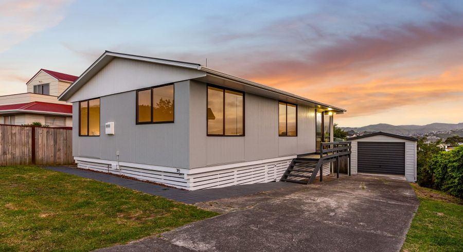  at 7 Humphreys Grove, Titahi Bay, Porirua
