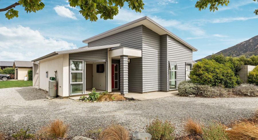  at 2 Bell Street, Lake Hāwea