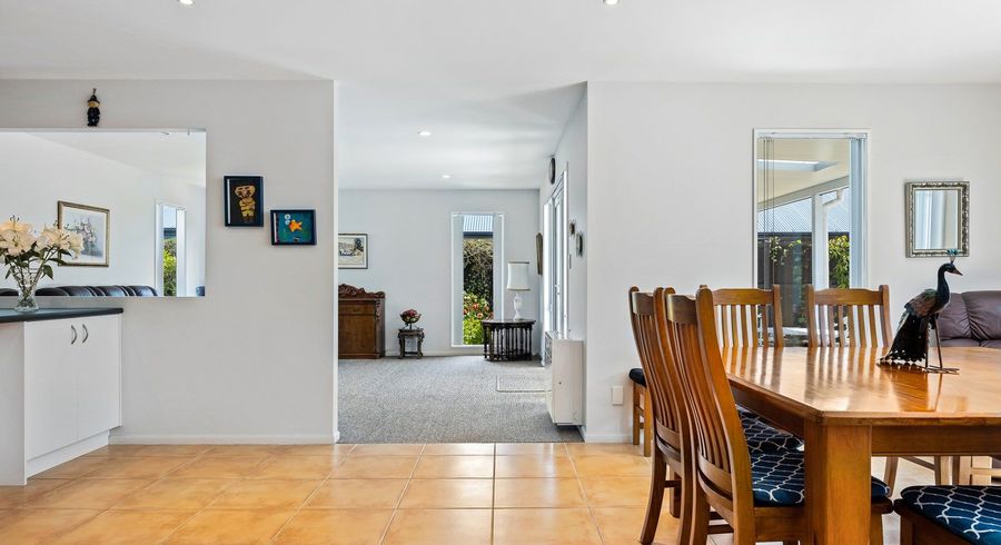  at 63A Chesterfield Mews, Russley, Christchurch
