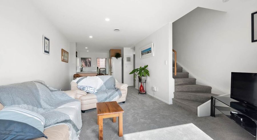  at 1/13 Pannill Place, Oteha, Auckland