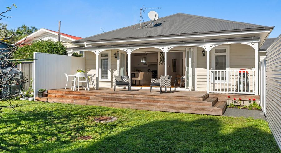  at 121 Balmoral Road, Mount Eden, Auckland City, Auckland