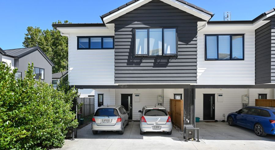  at 4/76 Carrington Avenue, Silverdale, Hamilton