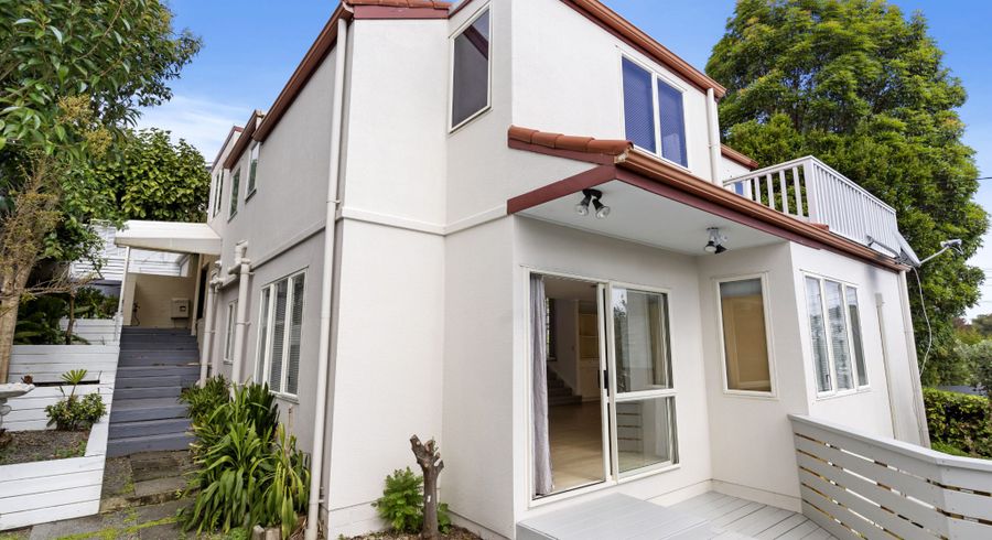  at 2/17 Maungarei Road, Remuera, Auckland City, Auckland