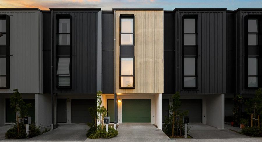  at 9 Lange Mews, Mount Wellington, Auckland City, Auckland