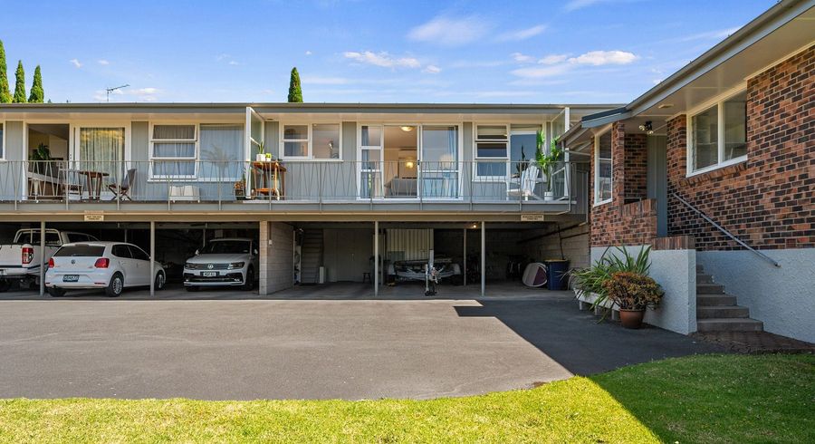  at 6/20 Saltburn Road, Milford, North Shore City, Auckland