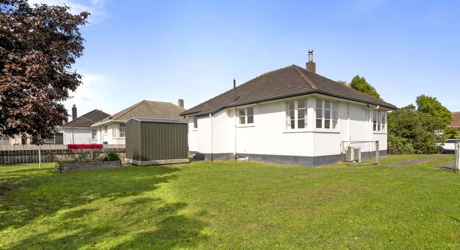  at 3 Upham Terrace, Roslyn, Palmerston North, Manawatu / Whanganui