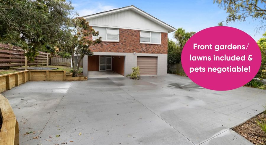  at 24 Holdaway Avenue, Northcote, North Shore City, Auckland