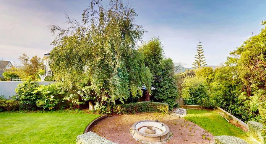  at 4 Inlet Waters, Whitby, Porirua, Wellington