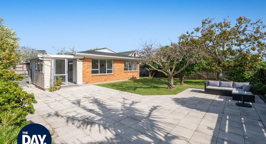  at 2/9 Motuora Road, Manly, Rodney, Auckland