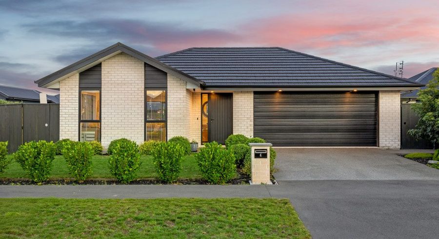  at 4 Selfe Crescent, Marshland, Christchurch City, Canterbury