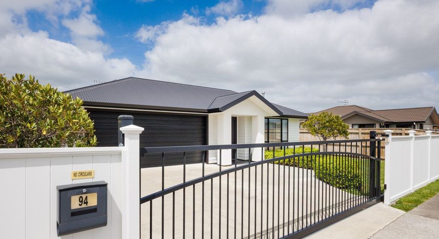  at 94 Rosalie Terrace, Kelvin Grove, Palmerston North, Manawatu / Whanganui