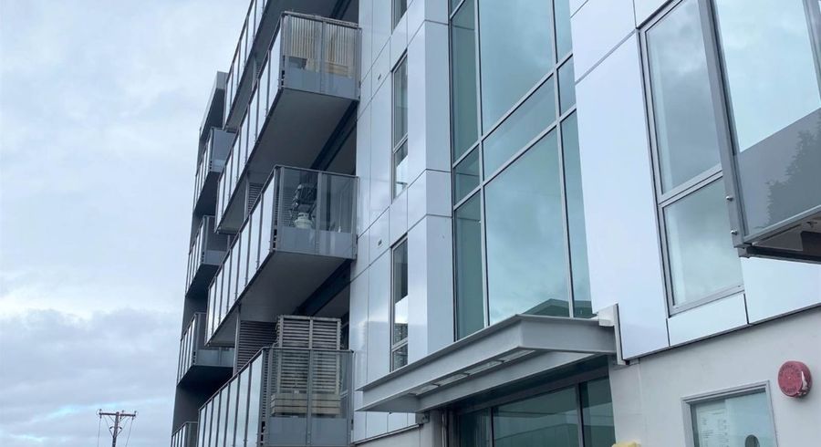  at 2M/21 Virginia Avenue East, Eden Terrace, Auckland City, Auckland