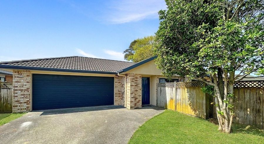  at 43 Foxlaw Street, Randwick Park, Manukau City, Auckland