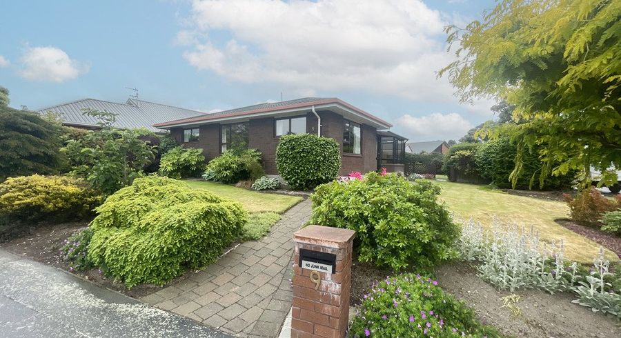  at 9 Lowry Avenue, Redwood, Christchurch City, Canterbury