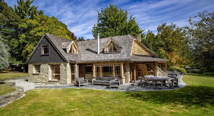  at 11 Arrowtown-Lake Hayes Road, Lake Hayes, Queenstown-Lakes, Otago