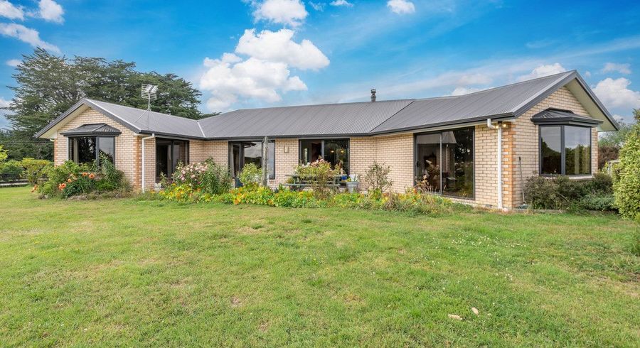  at 180 Helena Road, Makarewa, Invercargill