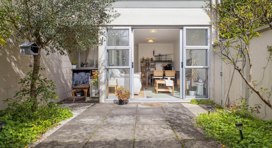  at 1/116 Wellington Street, Freemans Bay, Auckland City, Auckland