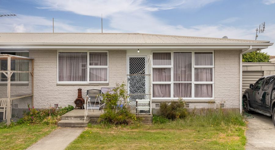  at 2/650 Cashel Street, Linwood, Christchurch