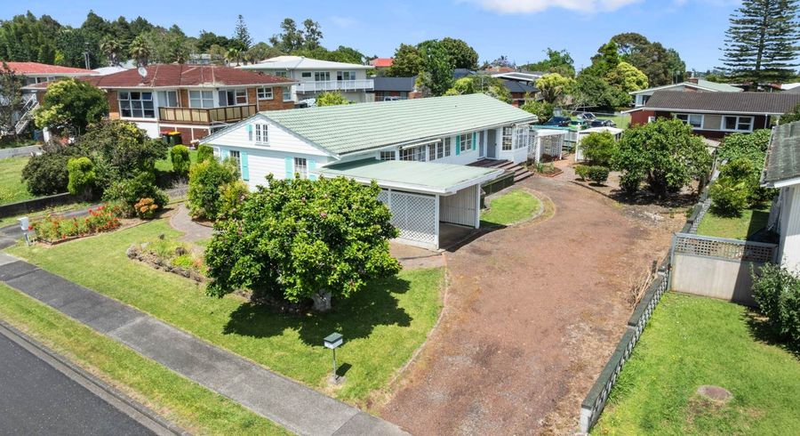  at 3 Patricia Place, Hill Park, Manukau City, Auckland