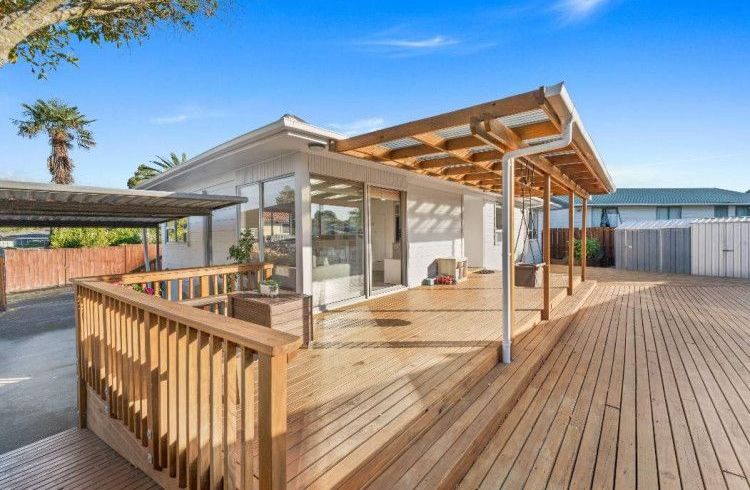  at 22 Ferndown Avenue, Papatoetoe, Manukau City, Auckland