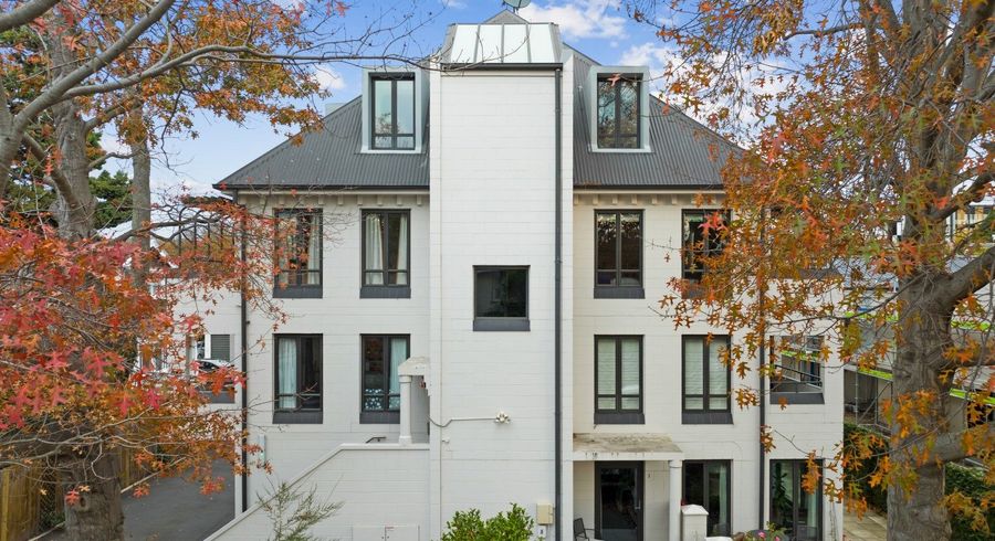  at 6/32 Cashel Street, Christchurch Central, Christchurch