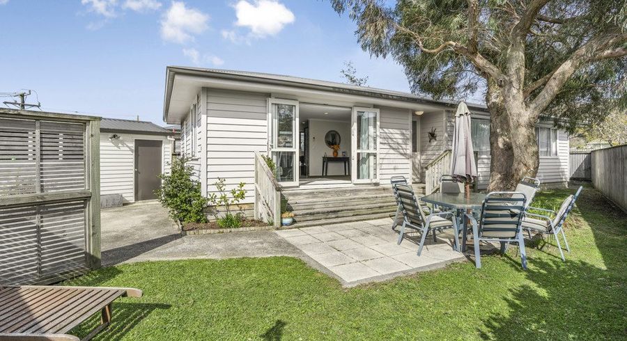  at 1/42 Hinau Grove, Wainuiomata, Lower Hutt