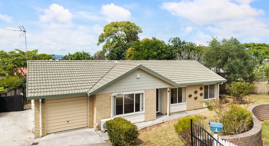  at 1 Skelton Avenue, Randwick Park, Manukau City, Auckland