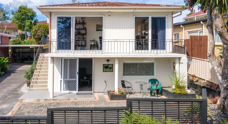  at 1/5 Kayeleen Place, Cockle Bay, Manukau City, Auckland