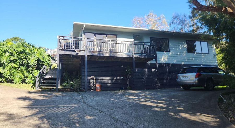  at 78 Peach Road, Glenfield, North Shore City, Auckland