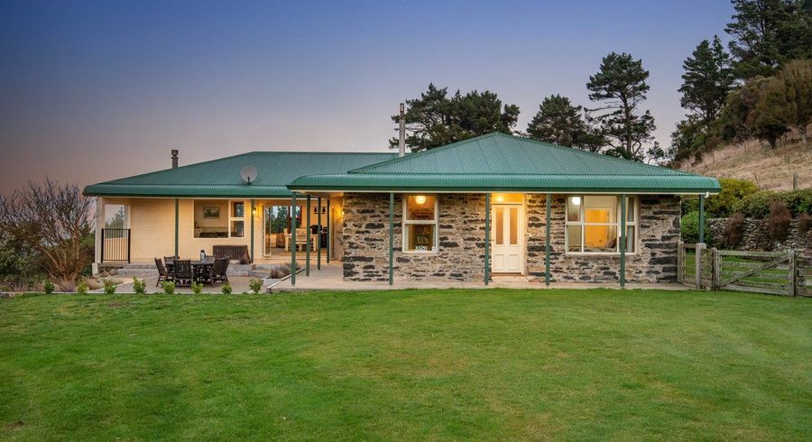  at 378 Heyward Point Road, Heyward Point, Port Chalmers