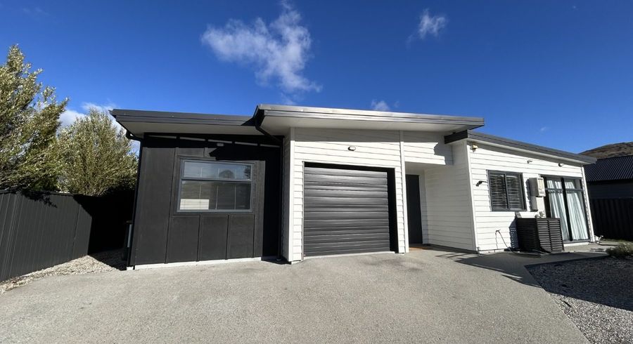  at 27 Cumberland Road, Lower Shotover, Queenstown-Lakes, Otago