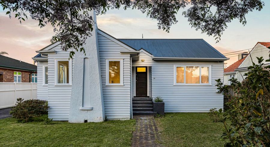  at 38 Parrish Road, Sandringham, Auckland City, Auckland