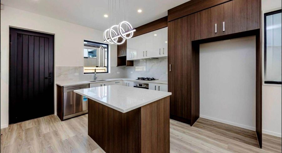  at Lot 5/10 Fraser Road, Papatoetoe, Manukau City, Auckland