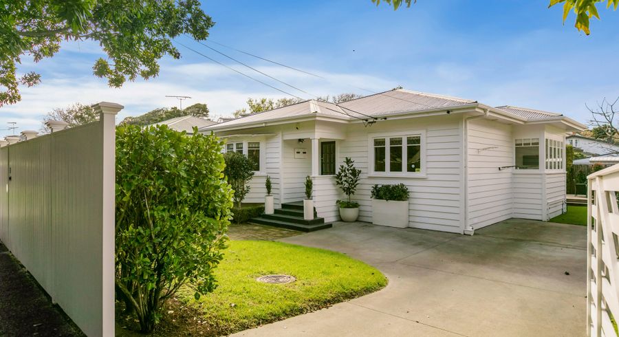  at 14 Jordan Avenue, Onehunga, Auckland