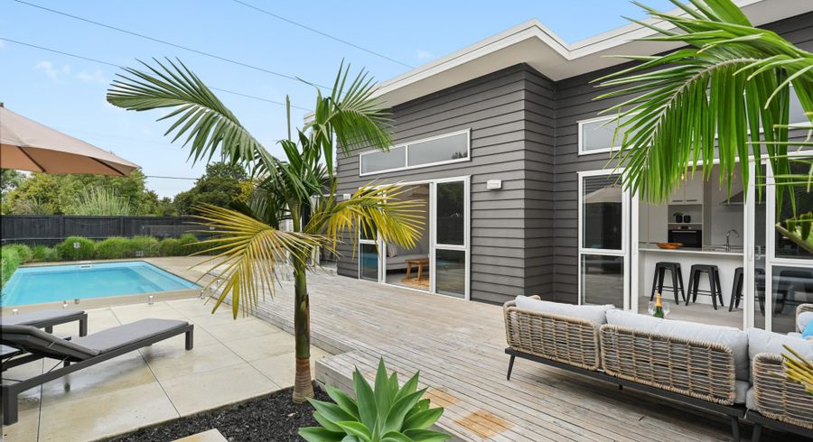  at 18 Briar Rose Court, Huntington, Hamilton