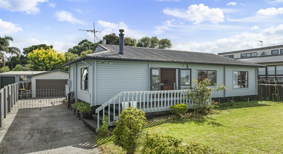  at 185 Carnoustie Drive, Wattle Downs, Manukau City, Auckland