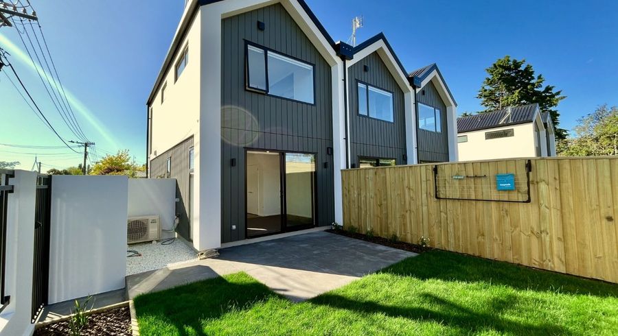  at 1/176 Hastings Street East, Waltham, Christchurch City, Canterbury