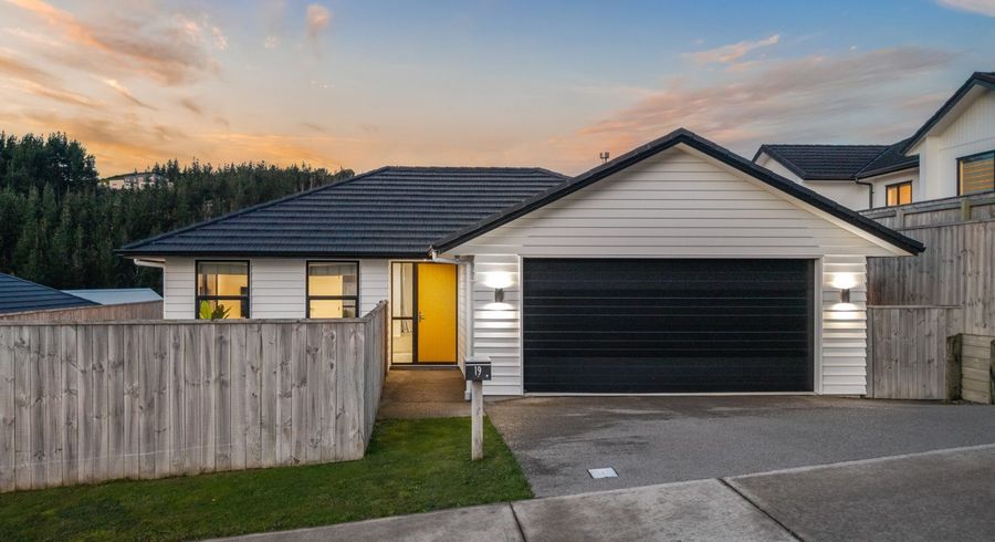  at 19 Schooner Drive, Whitby, Porirua, Wellington