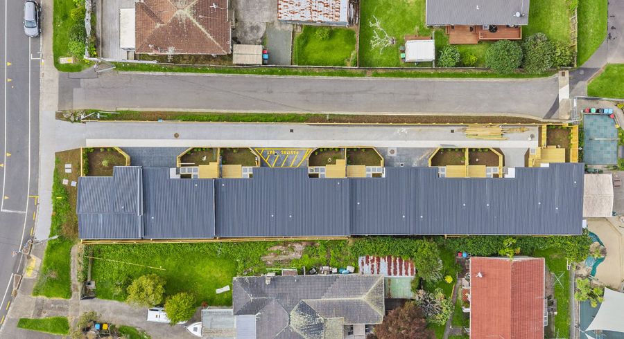  at 4/12 Hamlin Road, Mount Wellington, Auckland City, Auckland