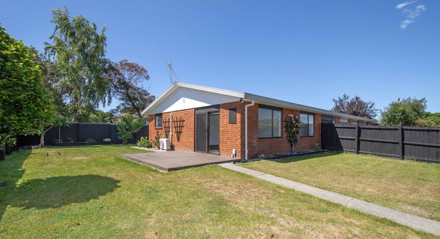  at 1/64 Manurere Street, Hei Hei, Christchurch