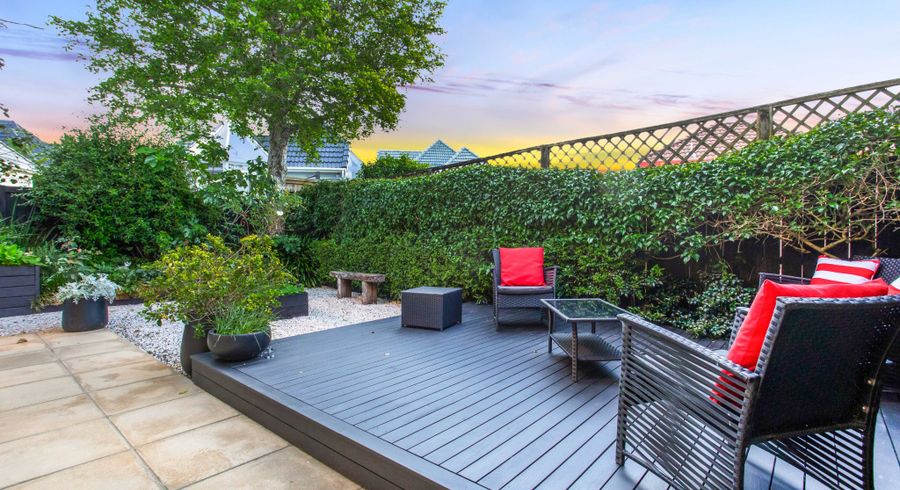  at 2/58 St Johns Road, Meadowbank, Auckland City, Auckland