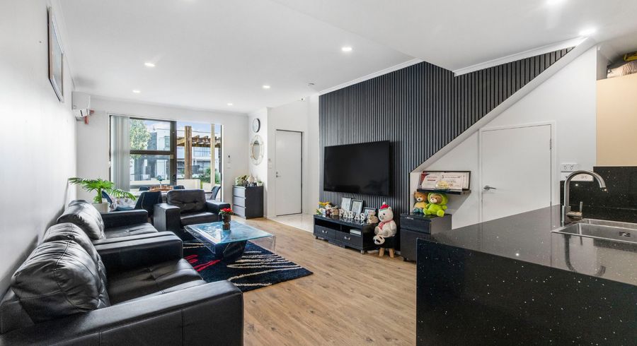  at 18 Figaro Crescent, Takanini, Papakura, Auckland
