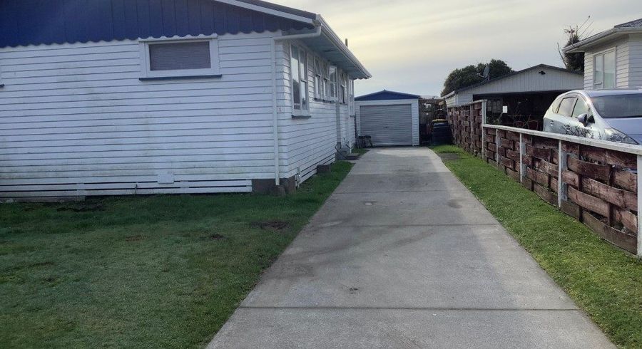  at 1 Gillies Place, Ranui Heights, Porirua, Wellington