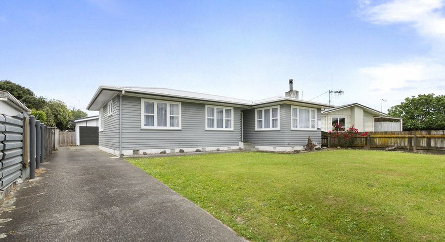  at 3 Somerset Crescent, Highbury, Palmerston North, Manawatu / Whanganui