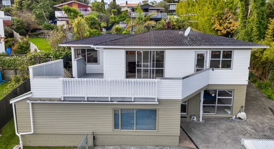  at 7 Arcadia Crescent, Glenfield, North Shore City, Auckland
