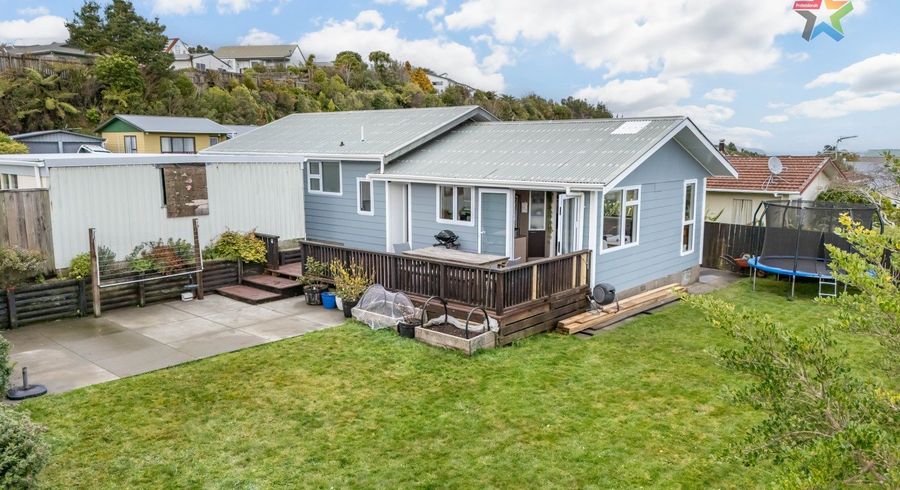  at 18 Tarras Grove, Kelson, Lower Hutt