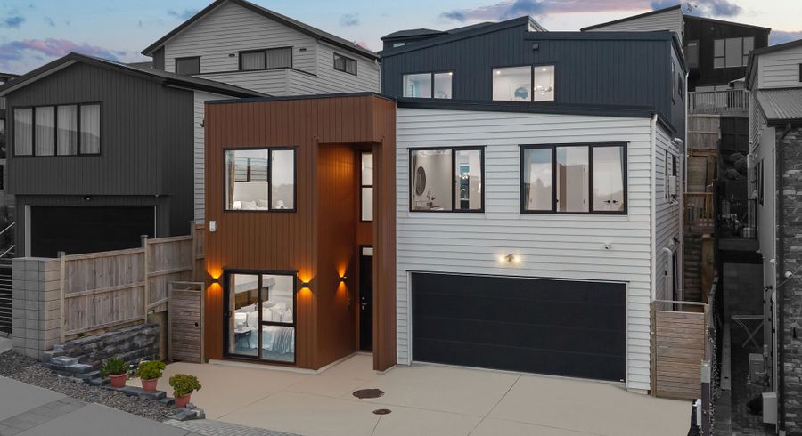  at 4 Alluvial Street, Flat Bush, Manukau City, Auckland