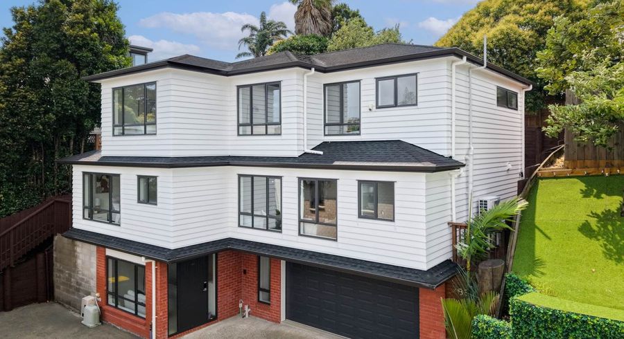  at 83 Lake Road, Northcote, North Shore City, Auckland
