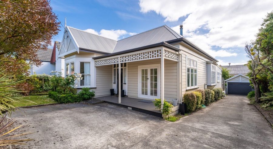  at 211 Forbury Road, Saint Clair, Dunedin